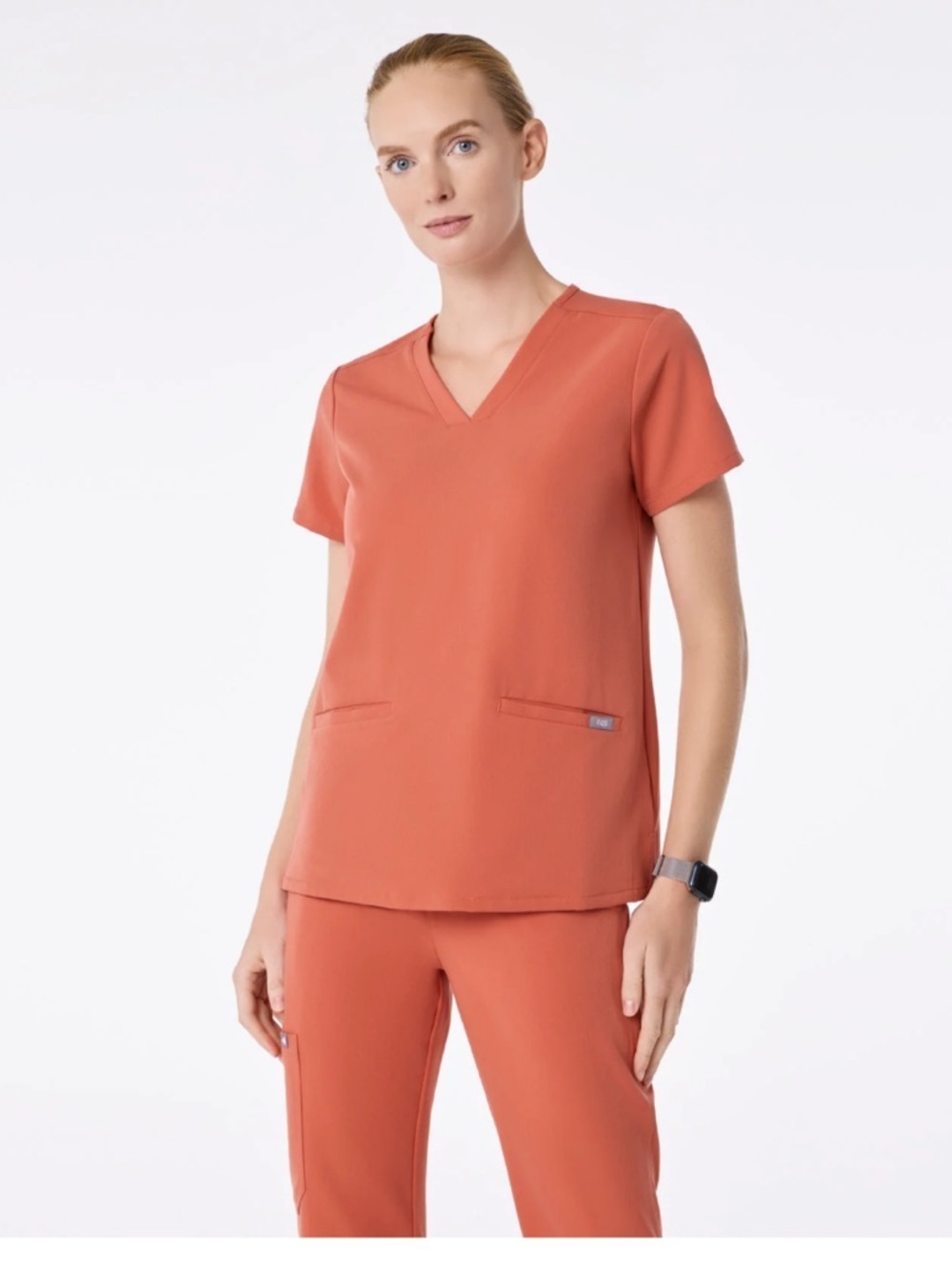 FIGS SET casma top V-Neck Scrub Top and yola skinny in pink Coral XS/ P